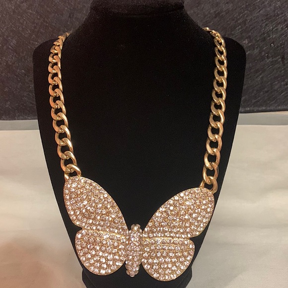 Gold Tone Chunky Chain Butterfly Necklace with Rhinestones - Picture 1 of 4